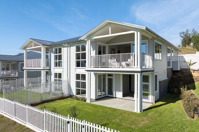 Photo of property in 204 Landmark Terrace, Orewa, 0931