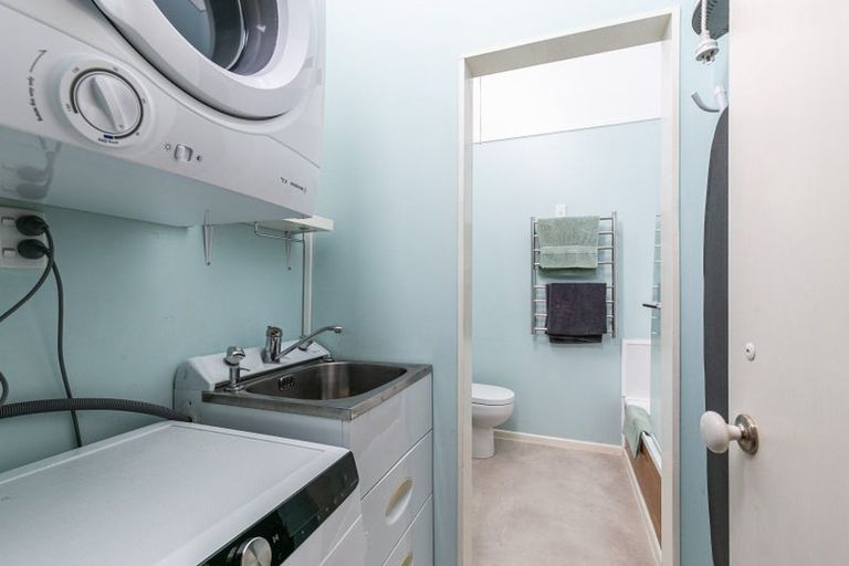 Photo of property in The Triangle, 11/33 Halswater Drive, Churton Park, Wellington, 6037