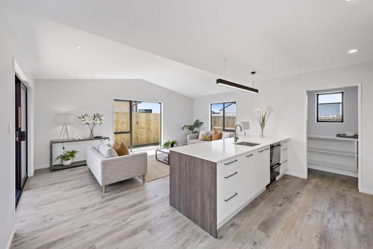 Photo of property in 7 Hollard Crescent, Lincoln, 7608