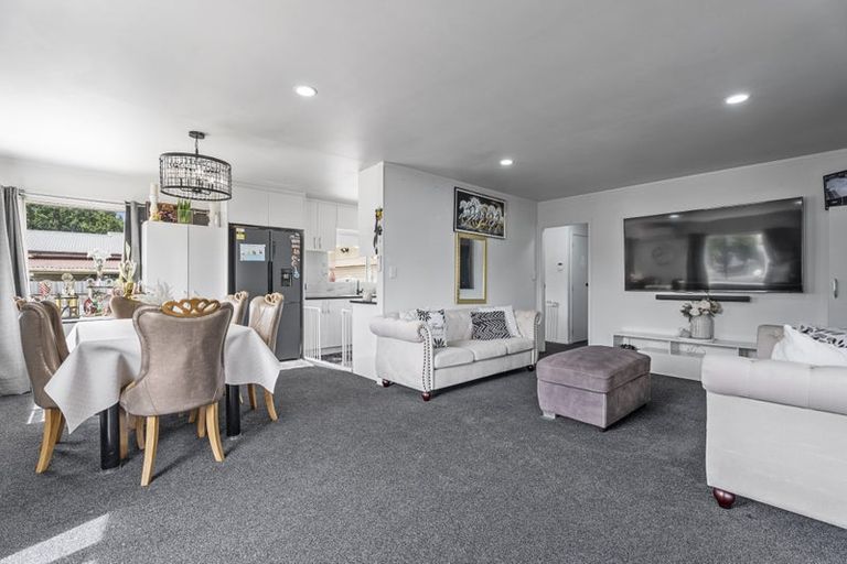 Photo of property in 1 Leslie Place, Deanwell, Hamilton, 3206