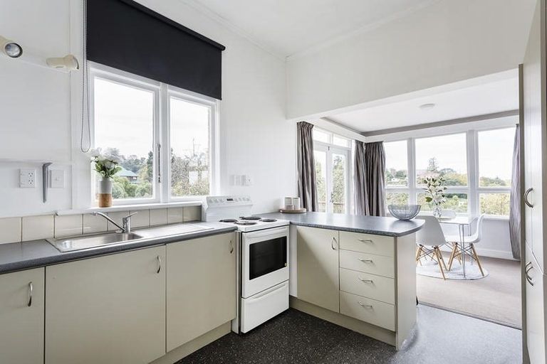 Photo of property in 125 Maryhill Terrace, The Glen, Dunedin, 9011