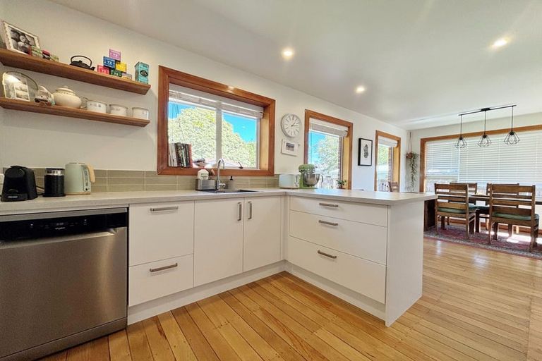 Photo of property in 42 Gregan Crescent, Burnside, Christchurch, 8053