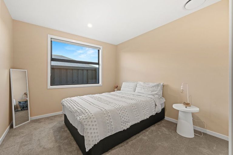 Photo of property in 35 Hotere Street, Rangiora, 7400