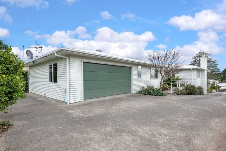 Photo of property in 85 Wharf Road, Te Atatu Peninsula, Auckland, 0610