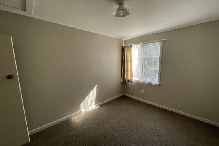 Photo of property in 36 Channel View Road, Campbells Bay, Auckland, 0630
