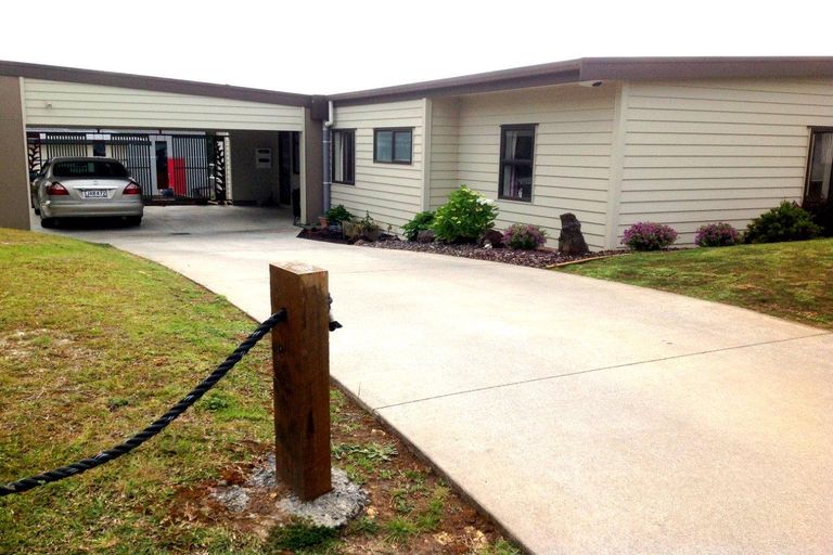 Photo of property in 5 Waterview Place, Haruru, 0204