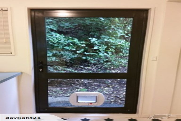 Photo of property in 16a Parsons Glen, Karori, Wellington, 6012