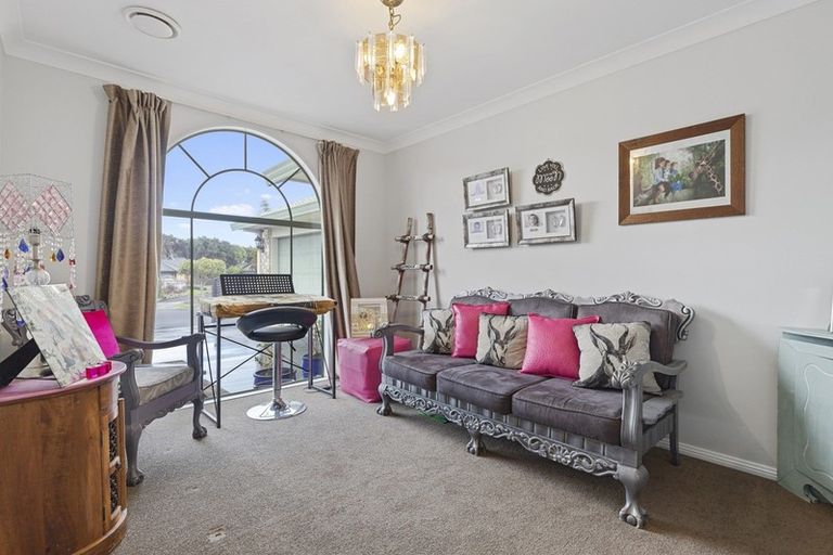 Photo of property in 4 Makepeace Place, Flagstaff, Hamilton, 3210