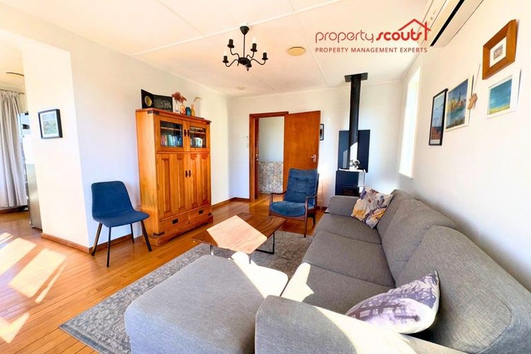 Photo of property in 12 Pikarere Street, Titahi Bay, Porirua, 5022