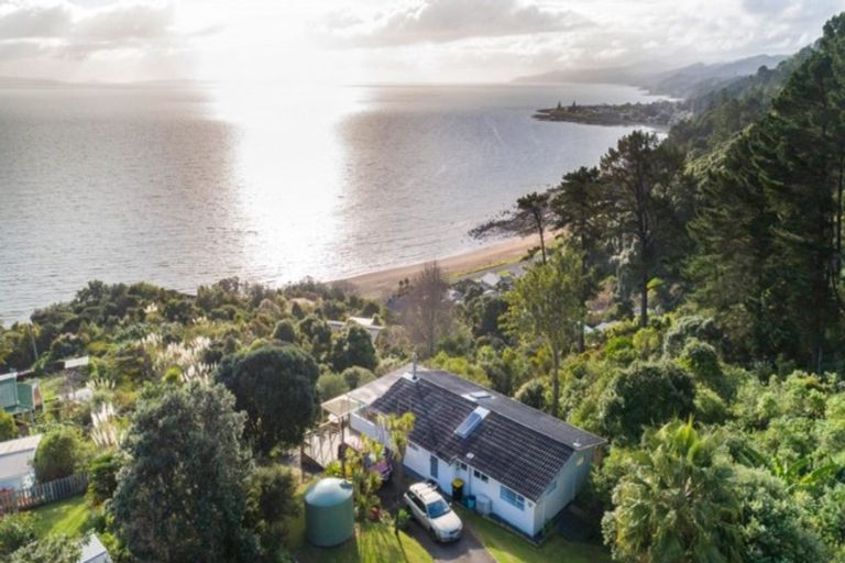 Photo of property in 37 Adams Road, Thornton Bay, Thames, 3575