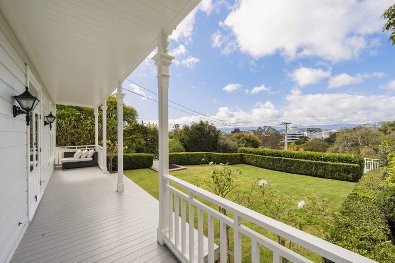 Photo of property in 30 Upton Terrace, Thorndon, Wellington, 6011