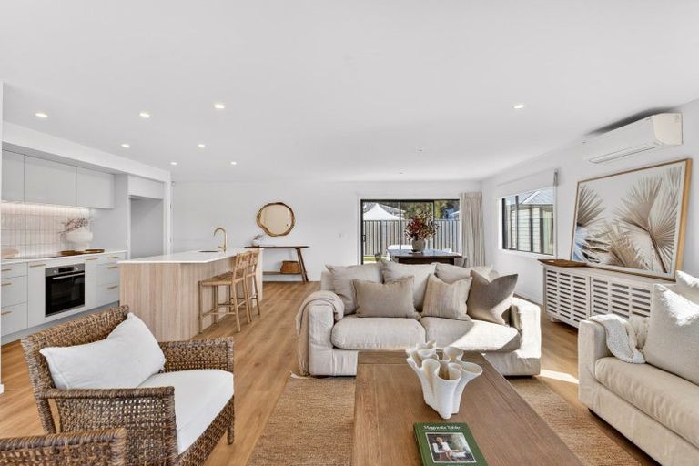 Photo of property in 49 Wai Whatu Street, Meeanee, Napier, 4110