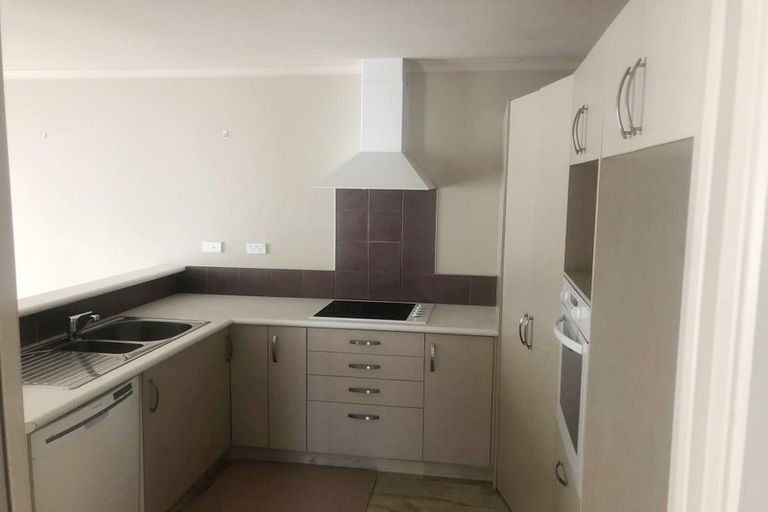 Photo of property in 28 Kinder Place, Ngongotaha, Rotorua, 3010