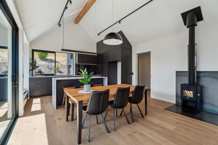 Photo of property in 11 Mckenzies Shute, Jacks Point, Queenstown, 9371