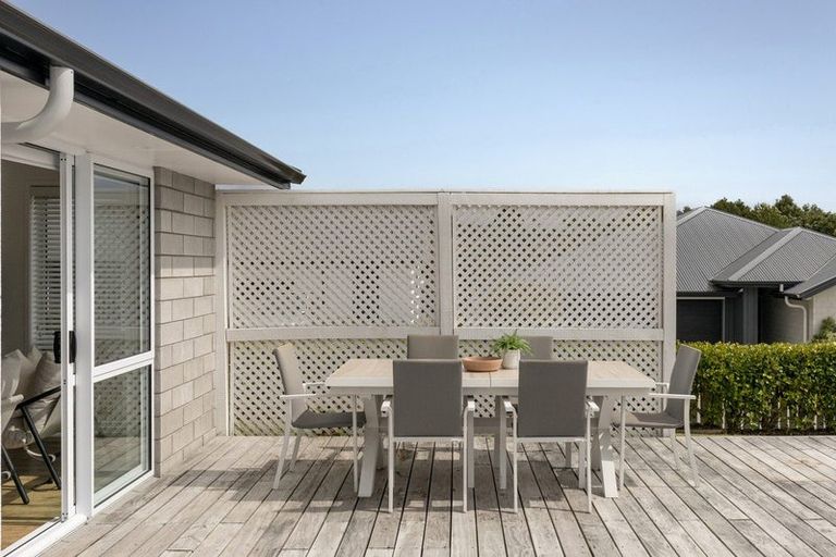 Photo of property in 6 Melonette Way, Ohauiti, Tauranga, 3112