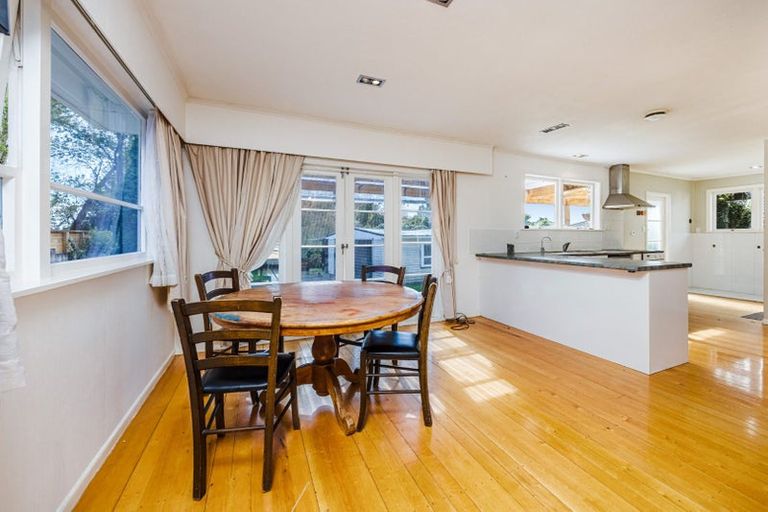 Photo of property in 21 Challinor Street, Pakuranga, Auckland, 2010