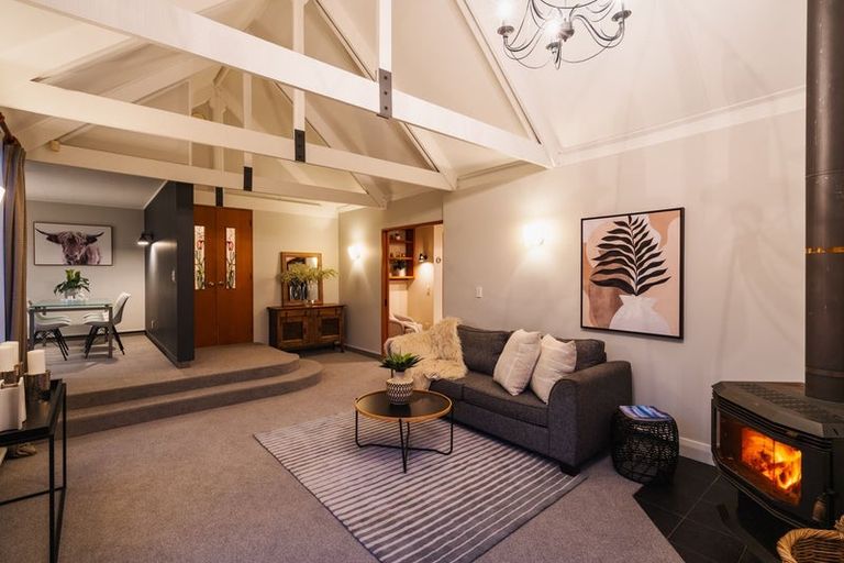 Photo of property in 109 Cliffs Road, Saint Clair, Dunedin, 9012