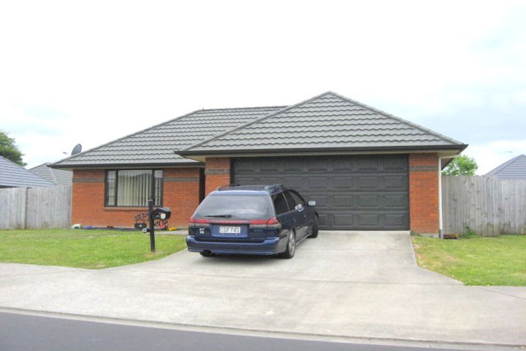 Photo of property in 8 Old Park Place, Takanini, 2112
