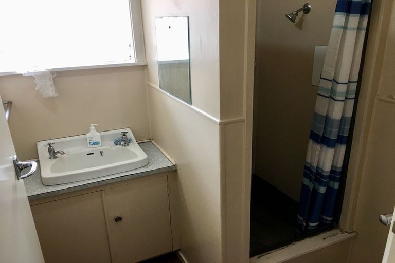 Photo of property in 3/63 Alfriston Road, Manurewa East, Auckland, 2102