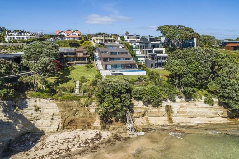 Photo of property in 1b Clifton Road, Hauraki, Auckland, 0622