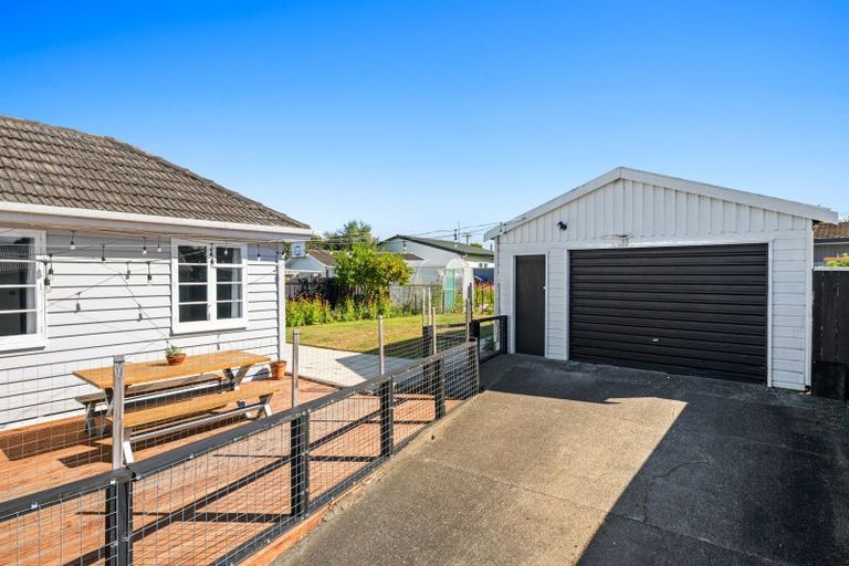 Photo of property in 12 Cubitt Street, Blenheim, 7201