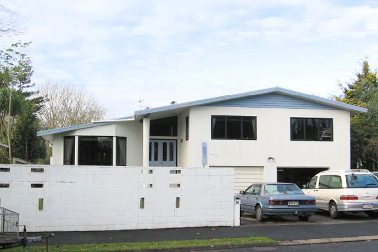 Photo of property in 13 Mcdowall Place, Queenwood, Hamilton, 3210