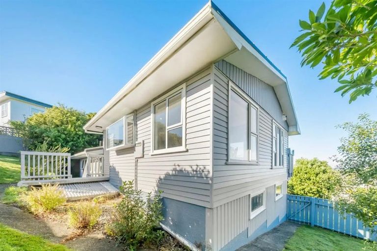 Photo of property in 54 Major Drive, Kelson, Lower Hutt, 5010