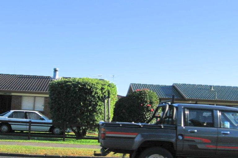 Photo of property in 1/38 Clevedon Road, Papakura, 2110