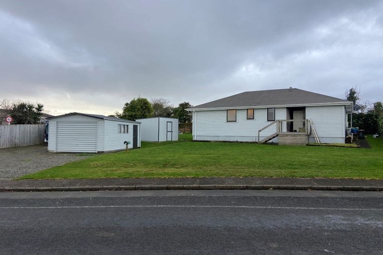 Photo of property in 15 West Street, Tuakau, 2121