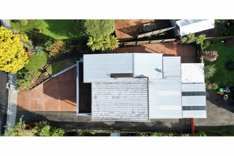 Photo of property in 3 Tirita Street, Kawaha Point, Rotorua, 3010