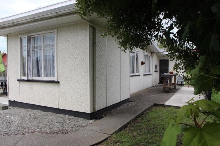 Photo of property in 140 Selwyn Street, Waimataitai, Timaru, 7910