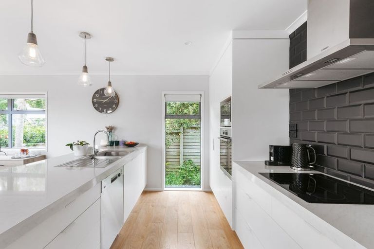 Photo of property in 8c Tinopai Drive, Omokoroa, 3114