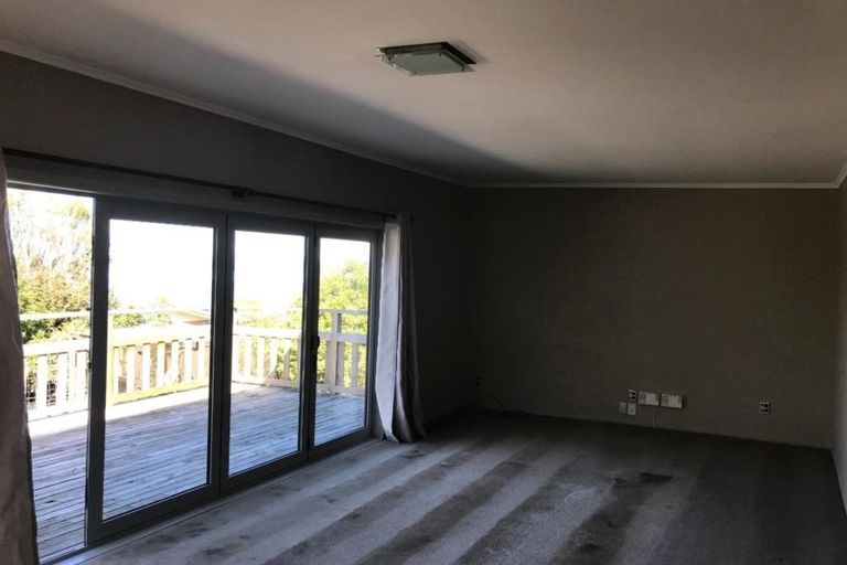 Photo of property in 19 Wakeman Road, Acacia Bay, Taupo, 3330