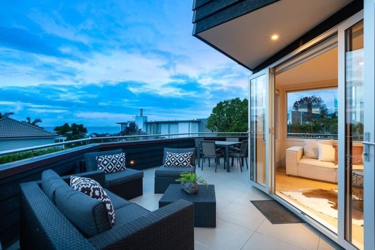 Photo of property in 44a Castor Bay Road, Castor Bay, Auckland, 0620