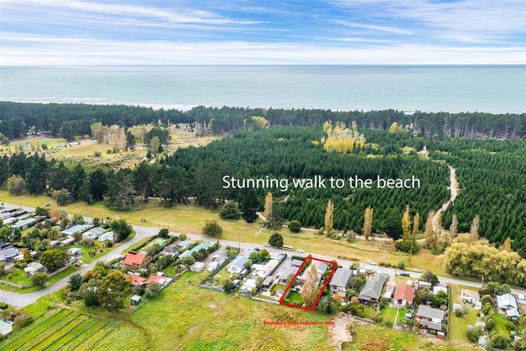 Photo of property in 62 Ferry Road, Woodend Beach, Kaiapoi, 7691