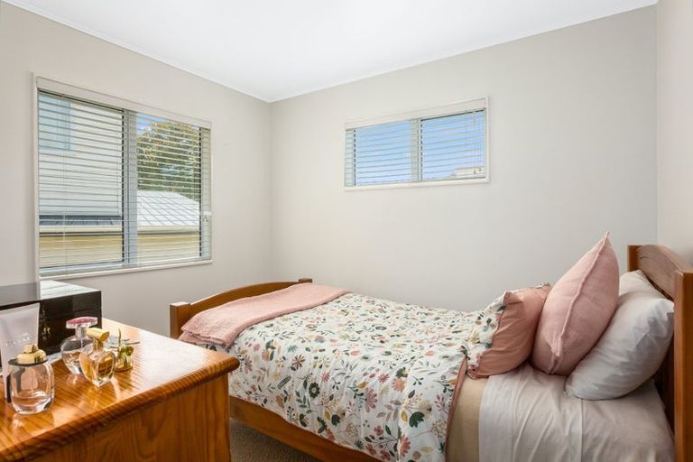 Photo of property in 37 Mcgowan Road, Wainuiomata, Lower Hutt, 5014