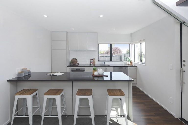 Photo of property in 1/136 Sherborne Street, St Albans, Christchurch, 8014