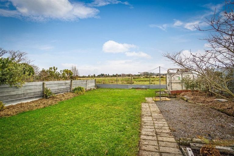 Photo of property in 77 Park Terrace, Waikuku Beach, 7473