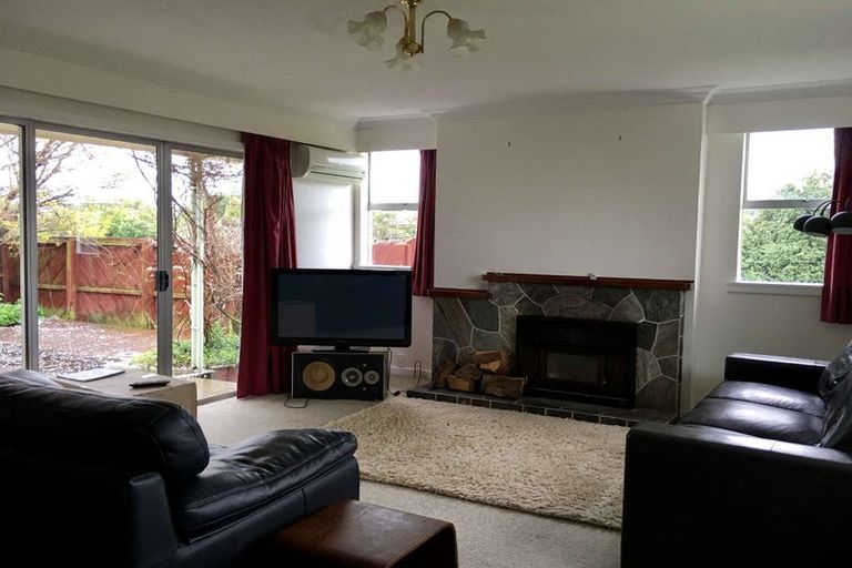 Photo of property in 17 Morris Road, Amberley, 7410