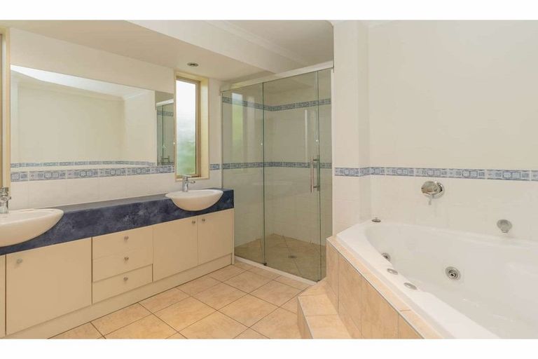 Photo of property in 2 Palm Drive, Kerikeri, 0294