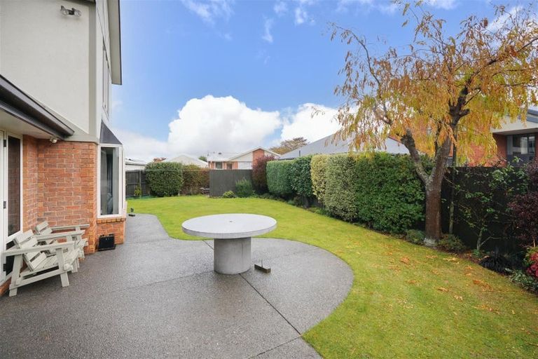 Photo of property in 3 Oaktree Lane, Bishopdale, Christchurch, 8053