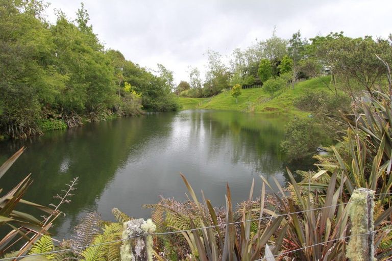 Photo of property in 2561 Okau Road, Ahititi, Stratford, 4397