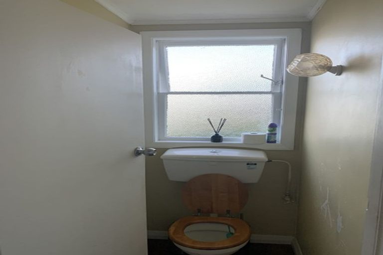 Photo of property in 43a Baroda Street, Khandallah, Wellington, 6035