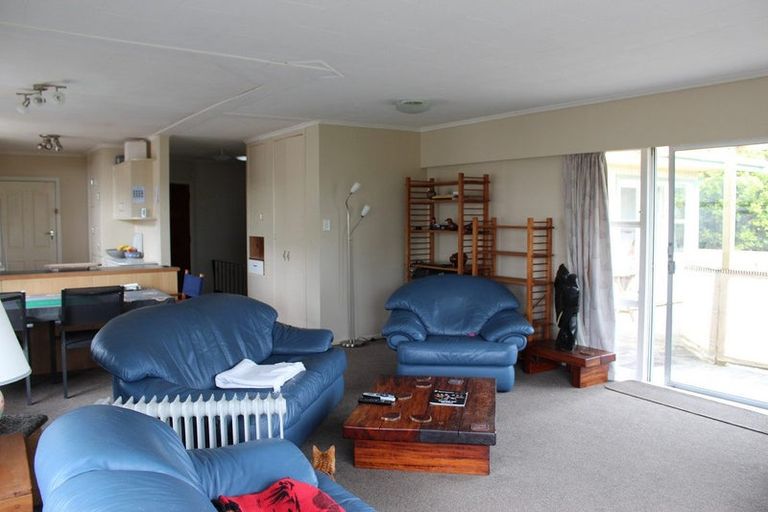 Photo of property in 71 Park Rise, Campbells Bay, Auckland, 0630