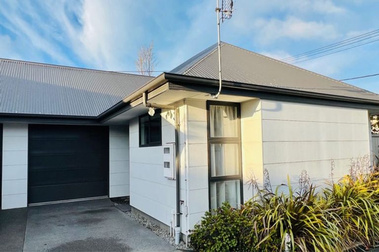 Photo of property in 29a Clarence Street South, Addington, Christchurch, 8024