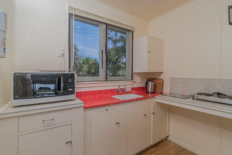 Photo of property in 12 Sergeant Road, Awhitu, 2684