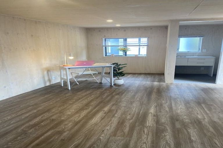 Photo of property in 812 Dominion Road, Mount Eden, Auckland, 1024