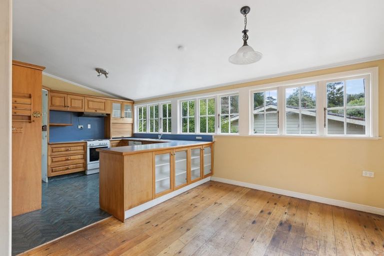 Photo of property in 2/292 Glenfield Road, Glenfield, Auckland, 0629