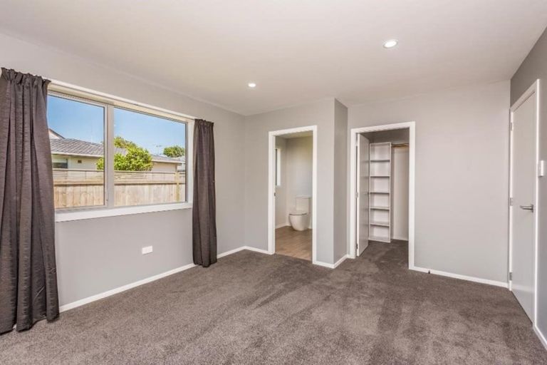 Photo of property in 299a Oxford Terrace, Avalon, Lower Hutt, 5011