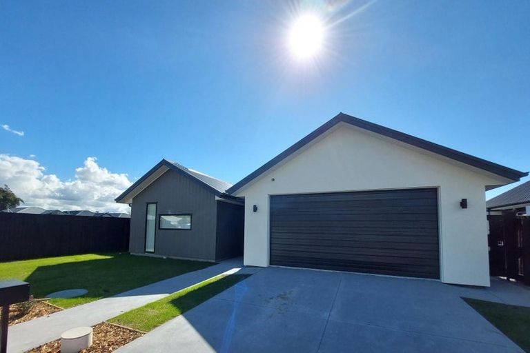 Photo of property in 3 Eastman Drive, Halswell, Christchurch, 8025